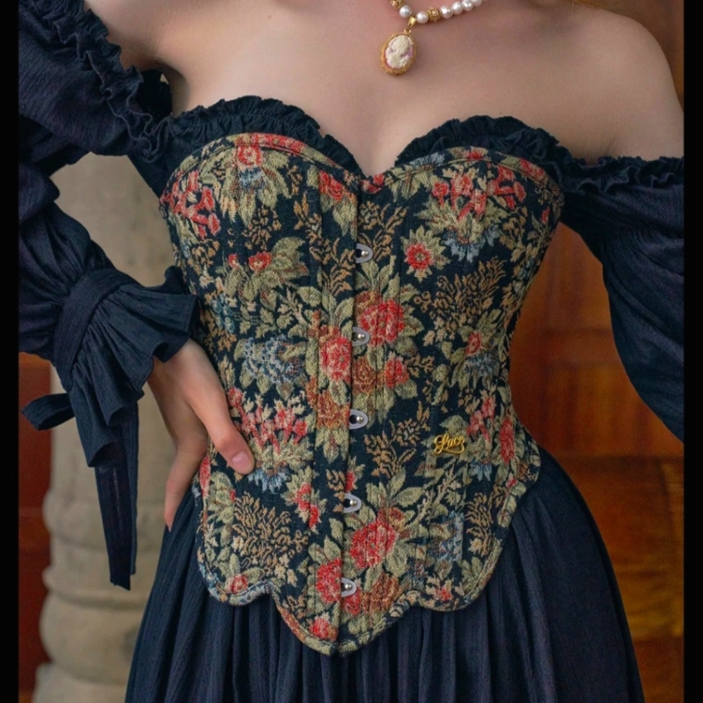 Floral Jacquard Corset Top in Black and Red - Luxe